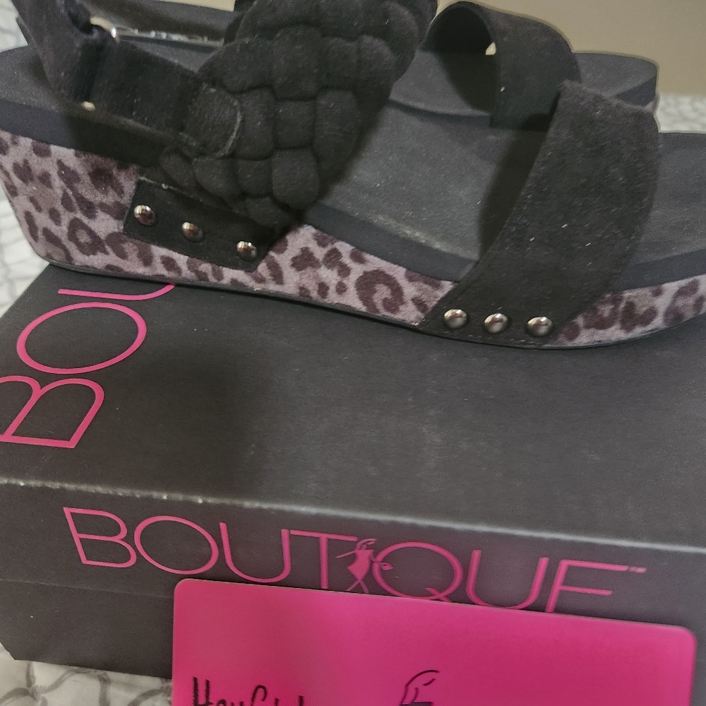 Corkey's size 9 NIB